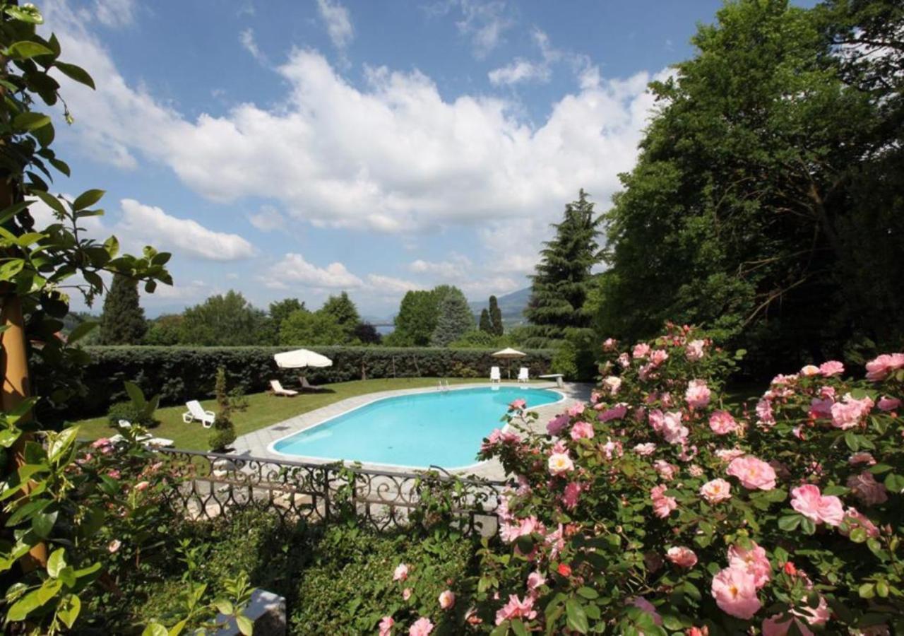 Villa Ghiringhelli Azzate Exterior foto